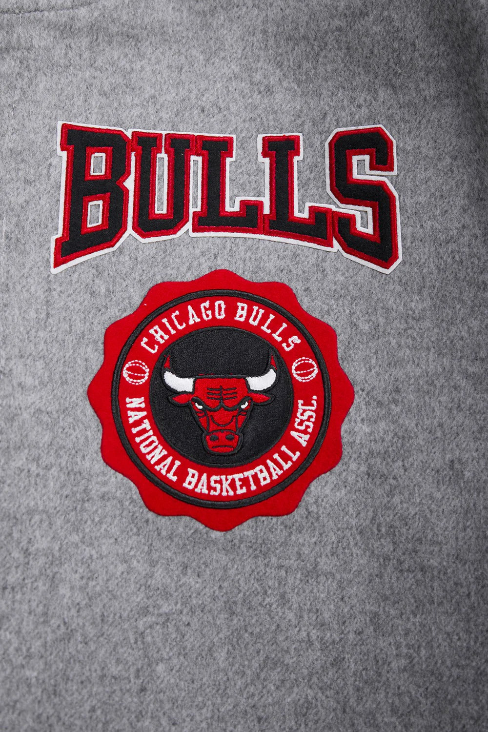 NBA CHICAGO BULLS CREST EMBLEM MEN'S RIB WOOL VARSITY JACKET